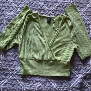 wild fable Ribbed V-Neck Cropped Sweater in Light Green
